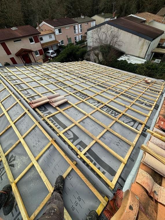 Pose des liteaux et du support de couverture en Gironde