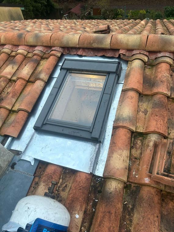 Pose de fenêtres de toit type Velux